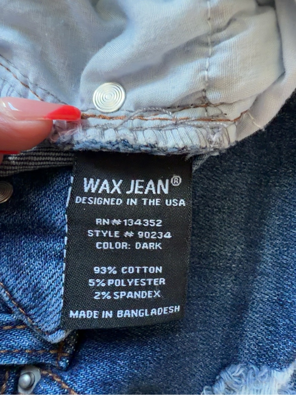 Wax Jean Shorts Distressed Dark Wash Denim Raw Hem Stretch Size Large - Picture 3 of 4